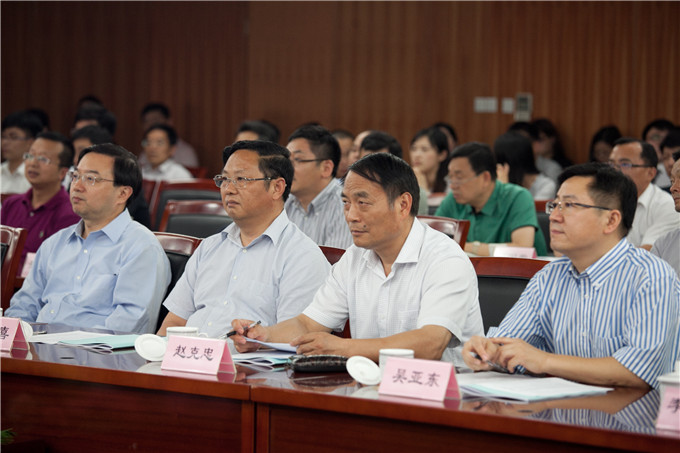 集團(tuán)舉辦“中國夢(mèng)?勞動(dòng)美——講述身邊的感動(dòng)”征文演講比賽
